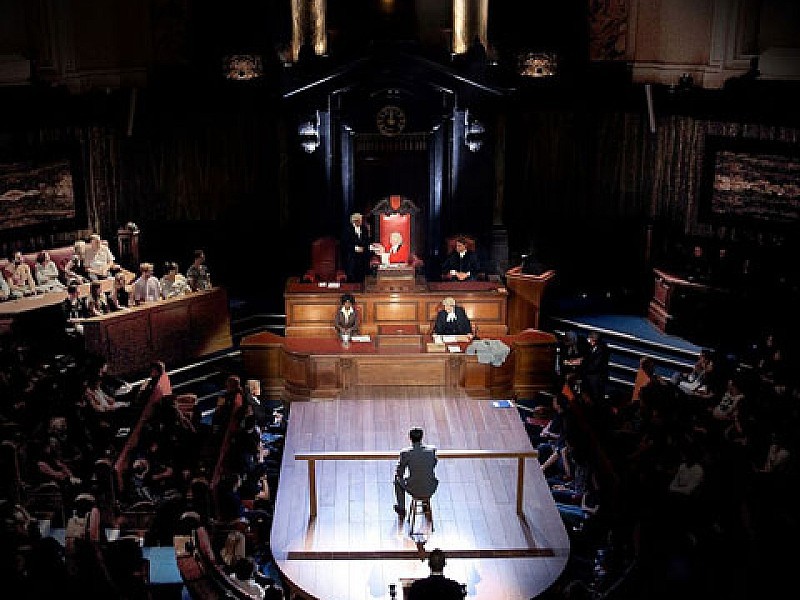 Witness for the Prosecution / Åklagarens vittne i London