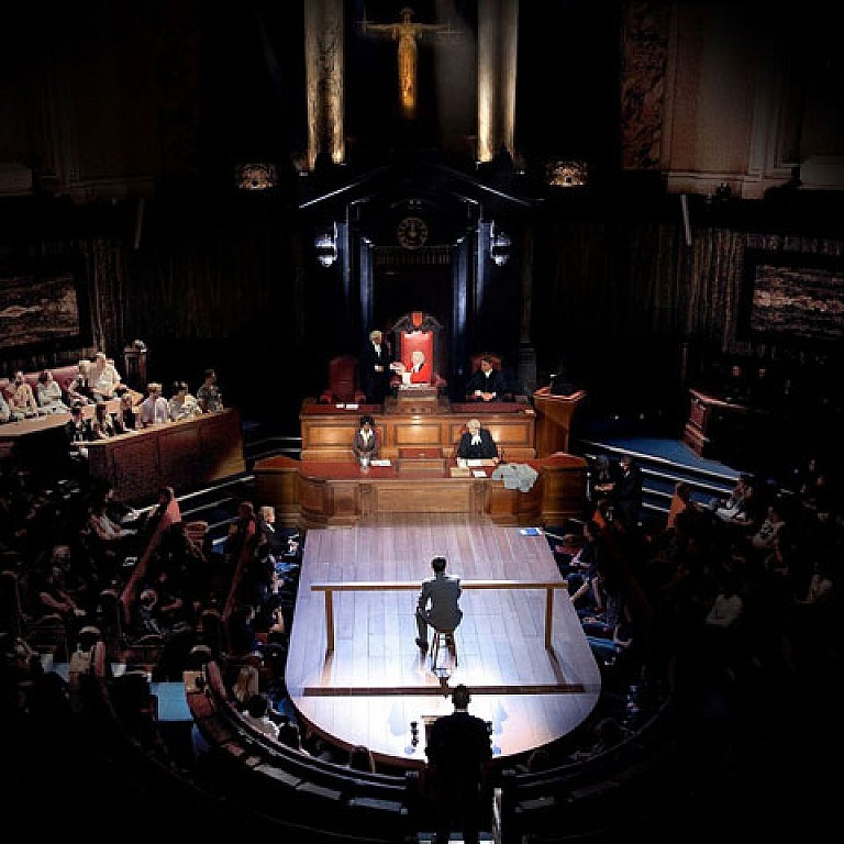 Witness for the Prosecution / Åklagarens vittne i London