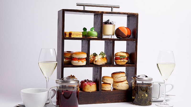 Tate Modern Official Discovery Tour with optional Afternoon Tea