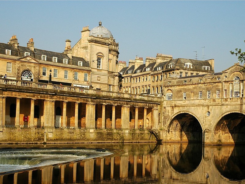 Stonehenge and Bath with Bridgerton Walking Tour