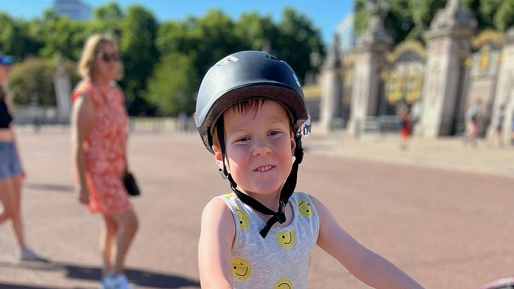 Private Family Bike Tour of London