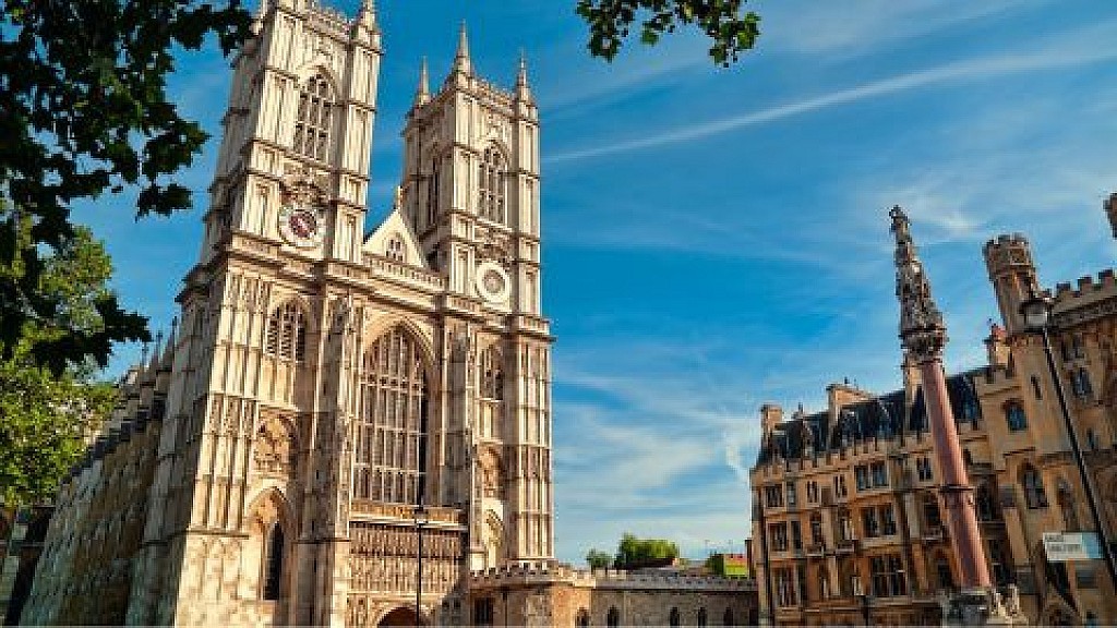 Royal London Private tour with Driver-Guide