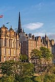 Edinburgh - The Royal City with castle & tour (First Class)